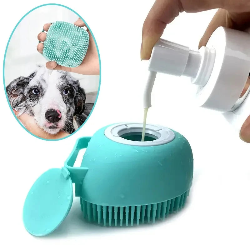 Escova para Pets com Shampoo Integrado